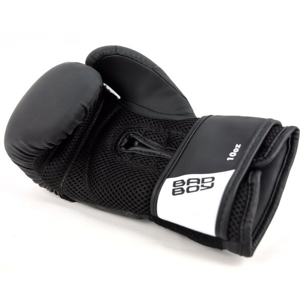 Перчатки для бокса Bad Boy Active Boxing Gloves Black BB00405WHT Интернет-магазин Ok-Sport.kz